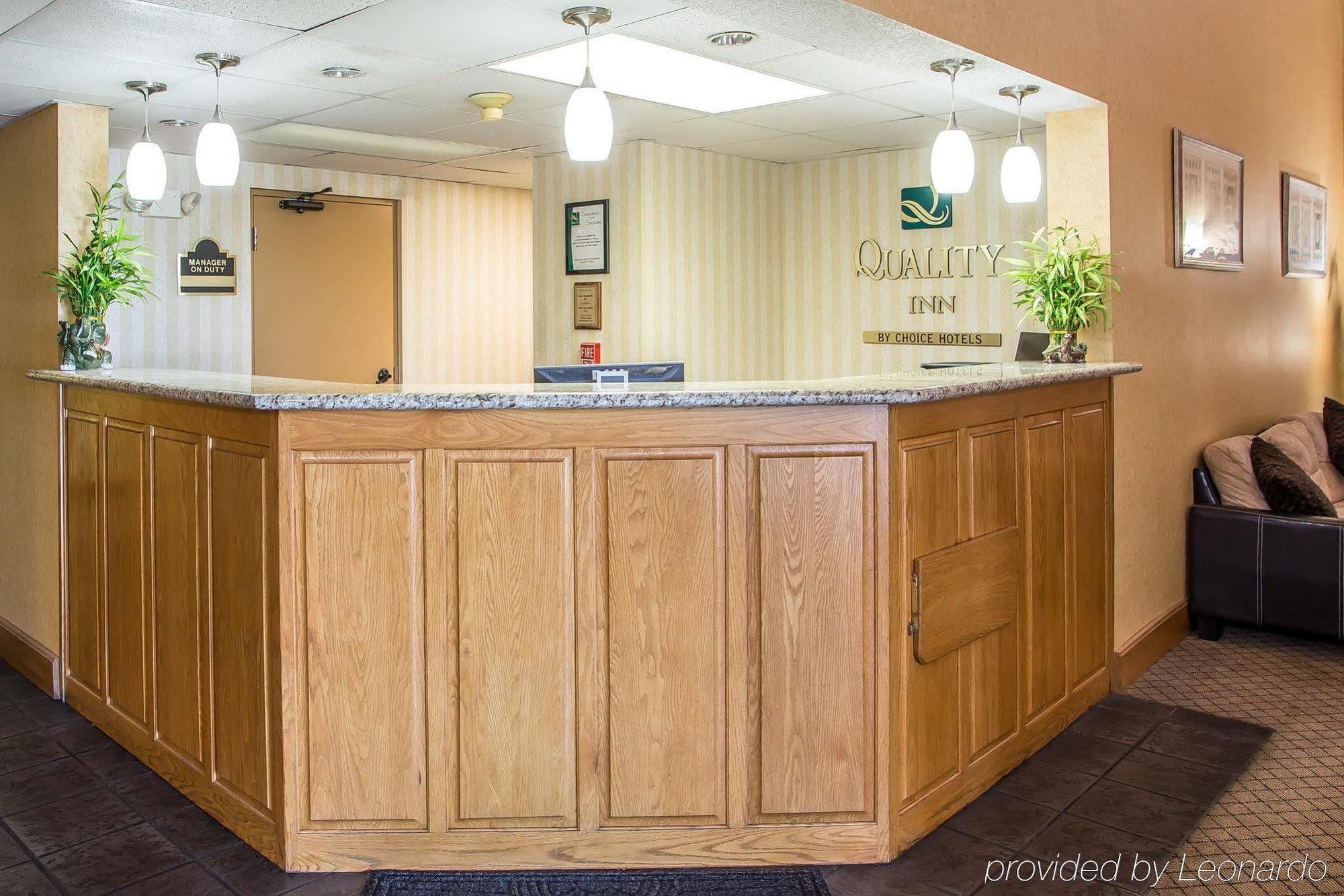 Quality Inn Ролла Экстерьер фото