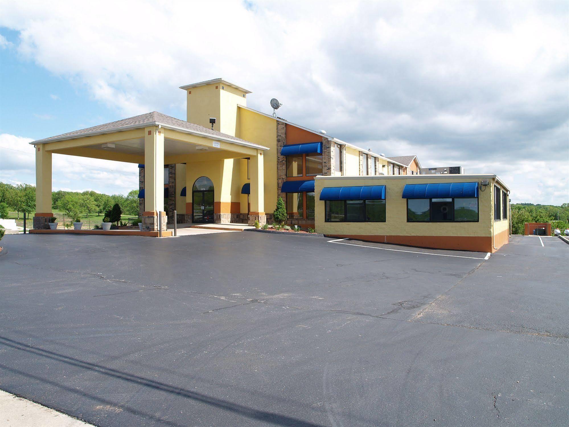 Quality Inn Ролла Экстерьер фото