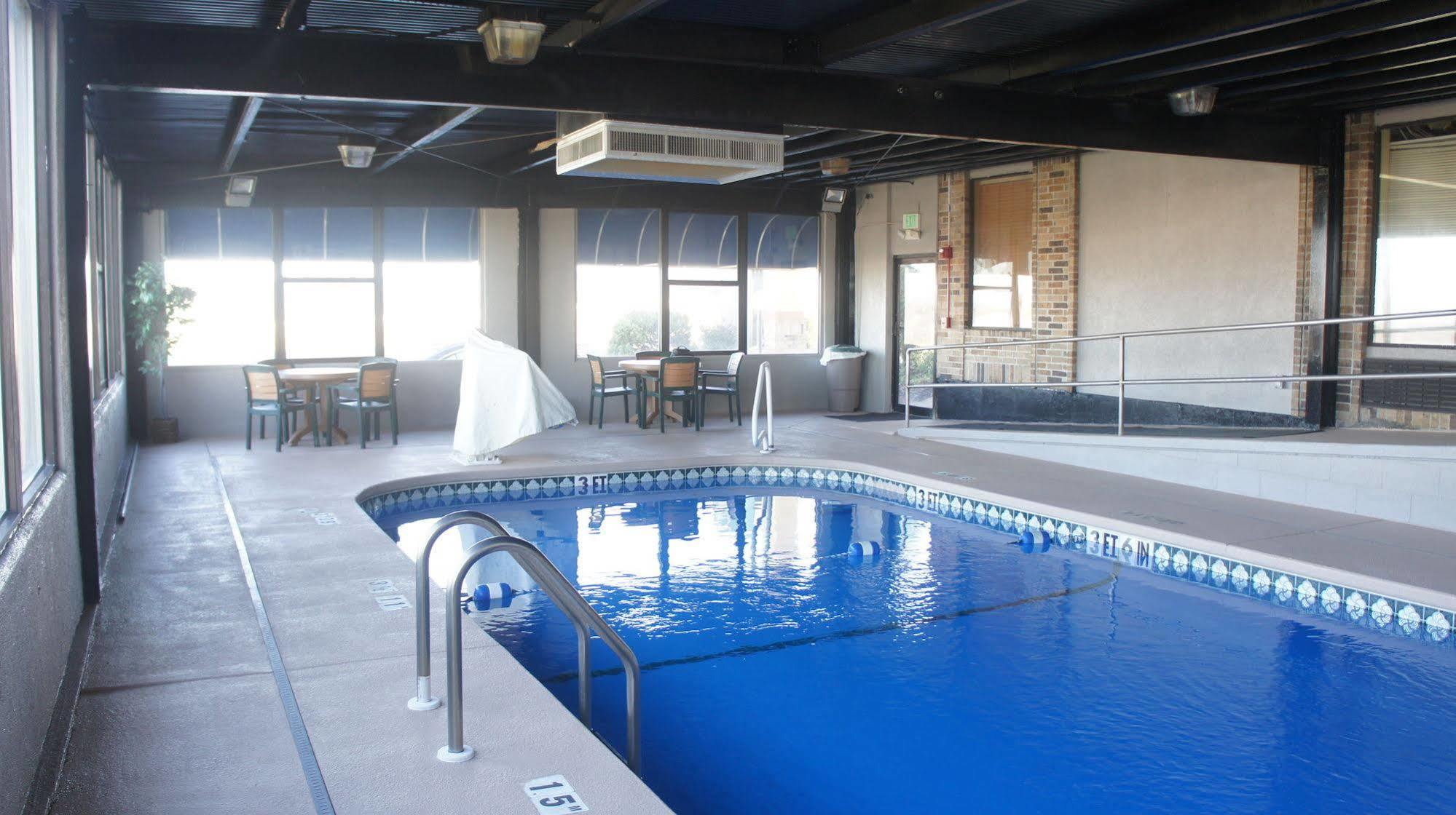 Quality Inn Ролла Экстерьер фото