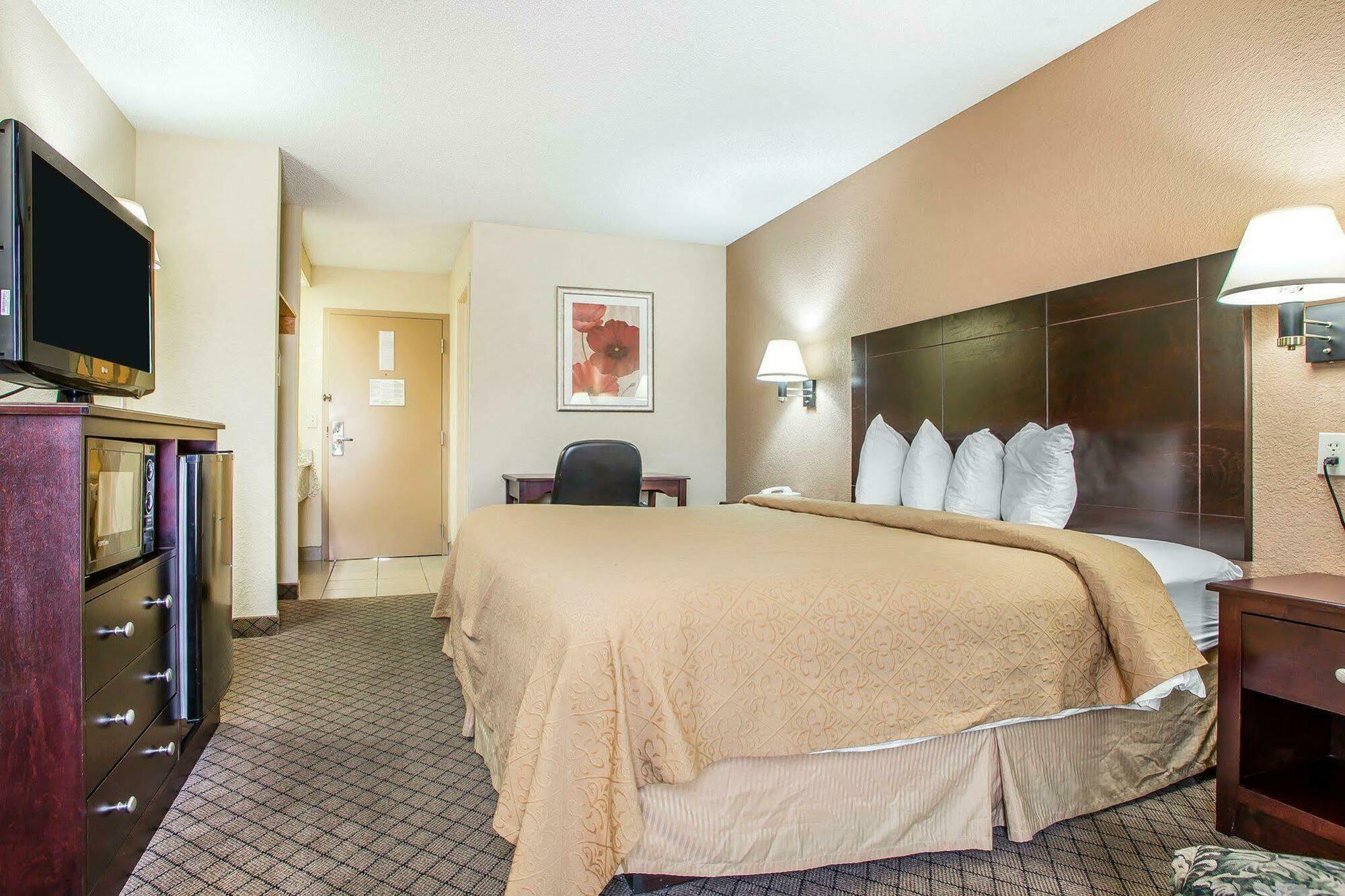 Quality Inn Ролла Экстерьер фото
